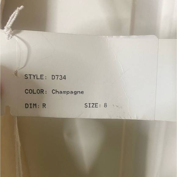 NWT Alfred Sung D747 V Neck Cutout Back Bridesmaid Dress SZ 8 - Picture 4 of 4